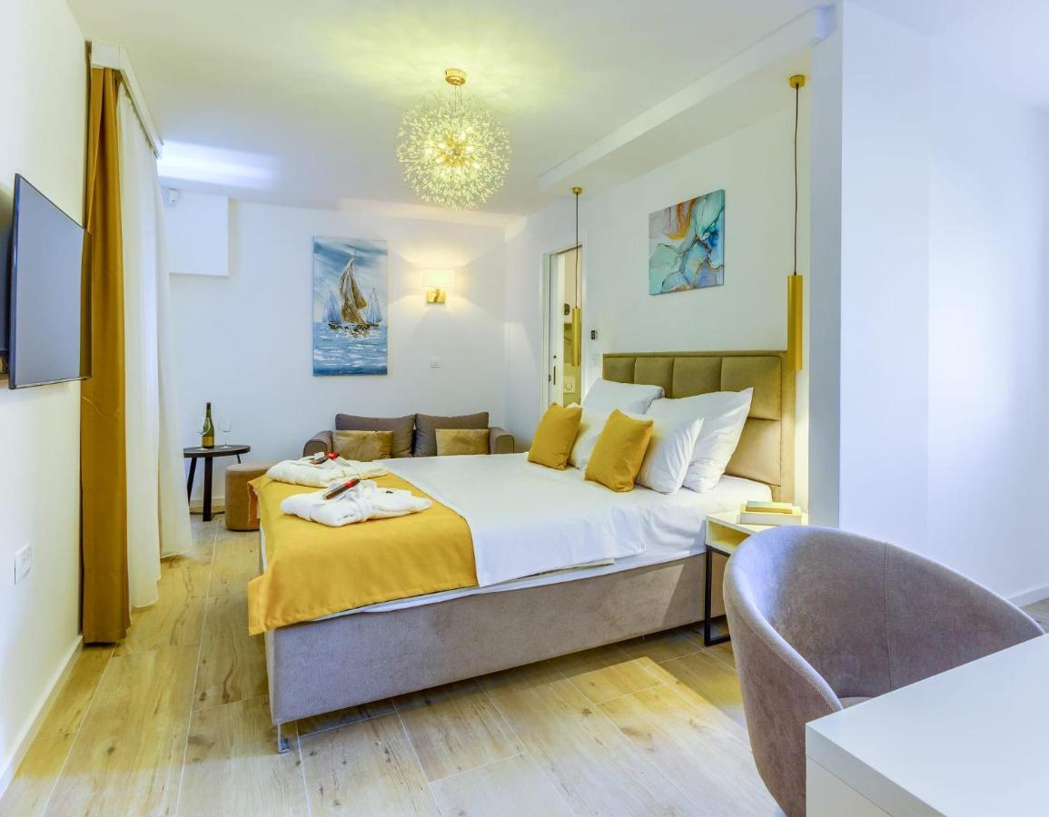 Irini Luxury Rooms Split Exteriör bild