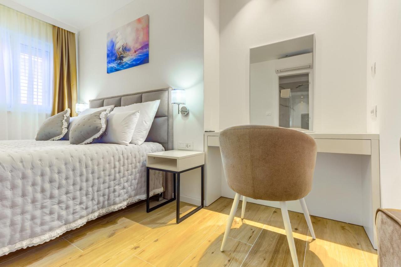 Irini Luxury Rooms Split Exteriör bild
