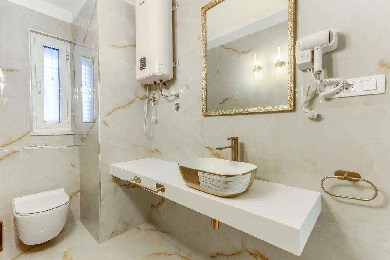 Irini Luxury Rooms Split Exteriör bild