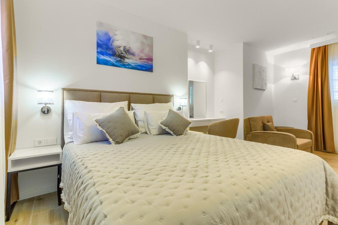 Irini Luxury Rooms Split Exteriör bild