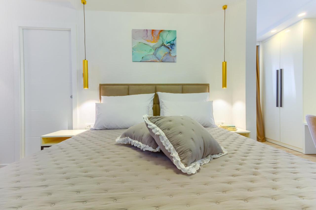 Irini Luxury Rooms Split Exteriör bild
