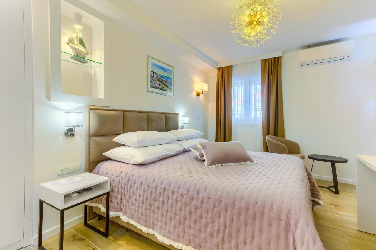 Irini Luxury Rooms Split Exteriör bild