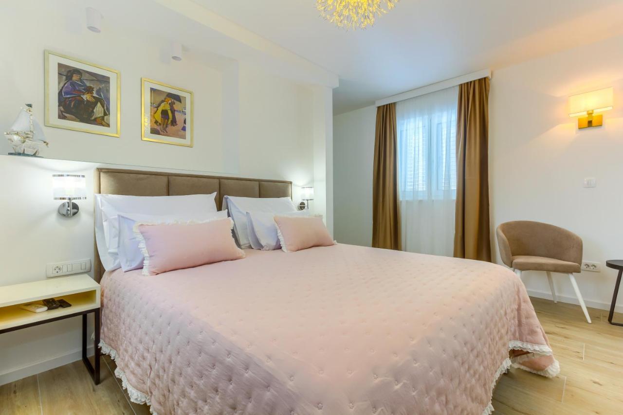 Irini Luxury Rooms Split Exteriör bild