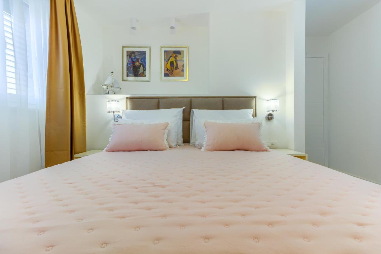 Irini Luxury Rooms Split Exteriör bild