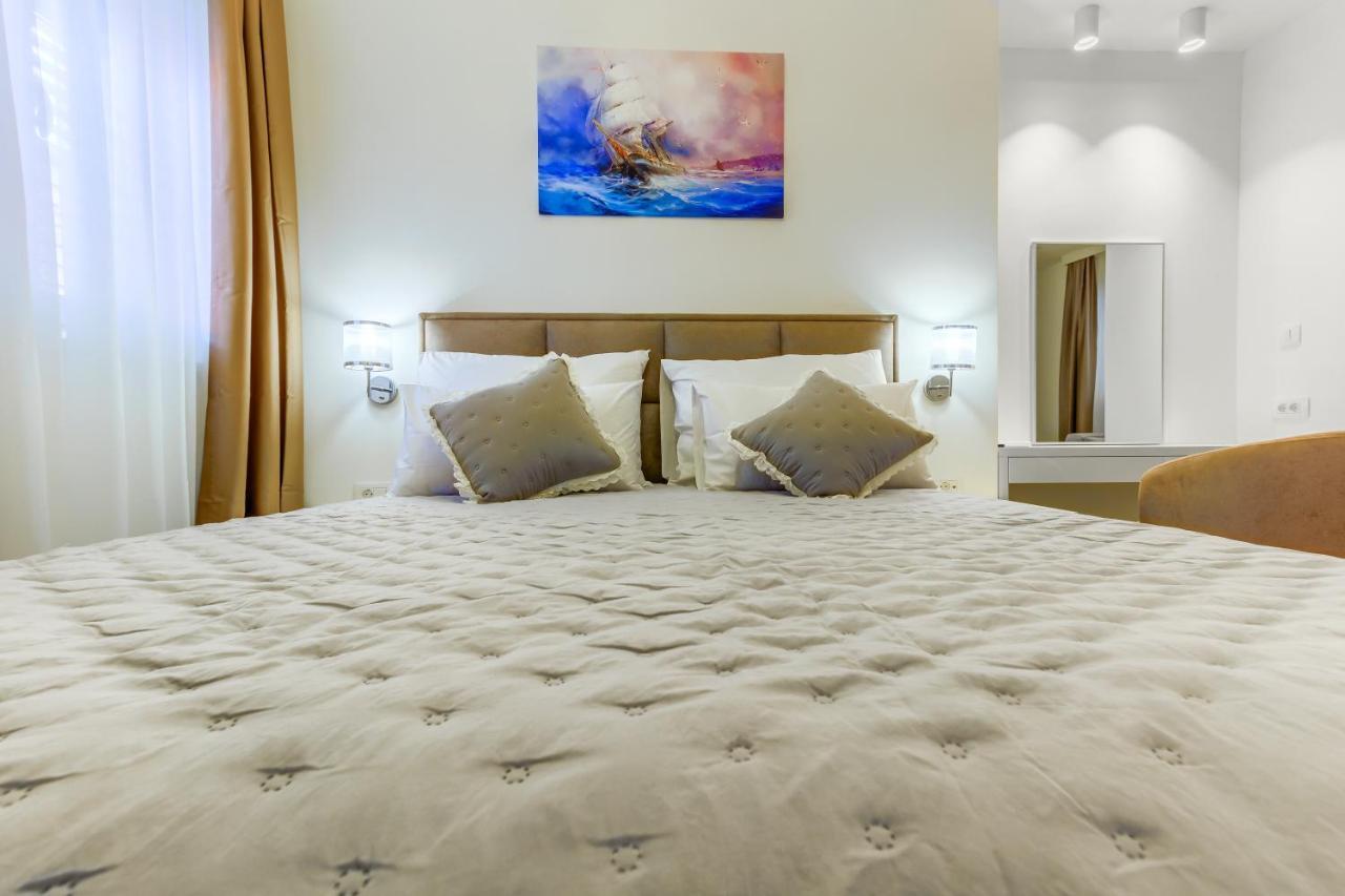 Irini Luxury Rooms Split Exteriör bild
