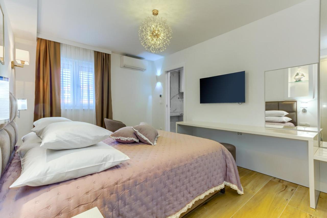 Irini Luxury Rooms Split Exteriör bild