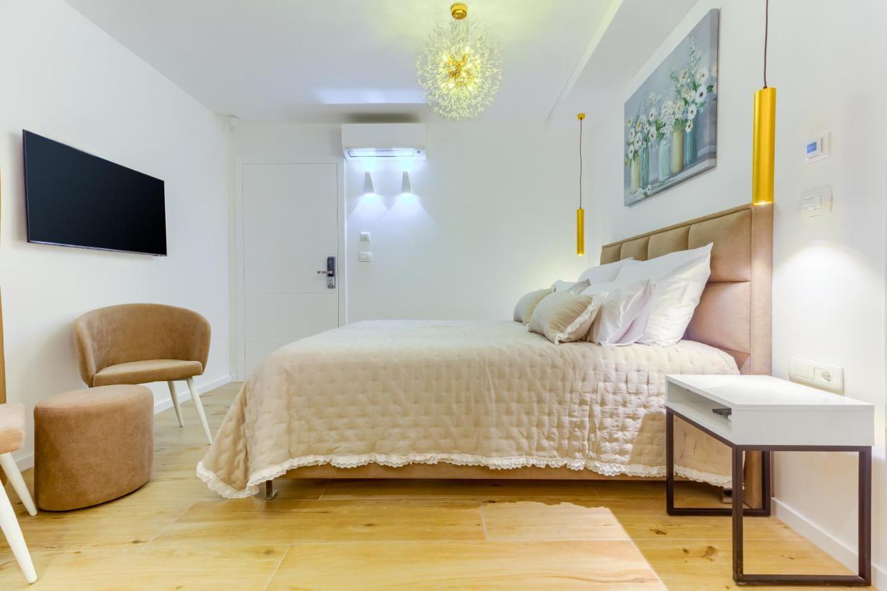 Irini Luxury Rooms Split Exteriör bild